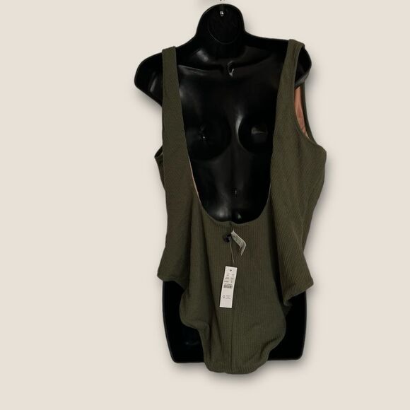 Plus size olive green bathing suit size 22, NWT - Picture 3 of 6